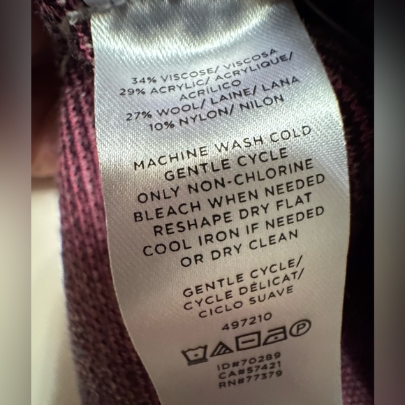 Ann Taylor Women’s Small Grey Floral Print Sweater - Picture 7 of 16